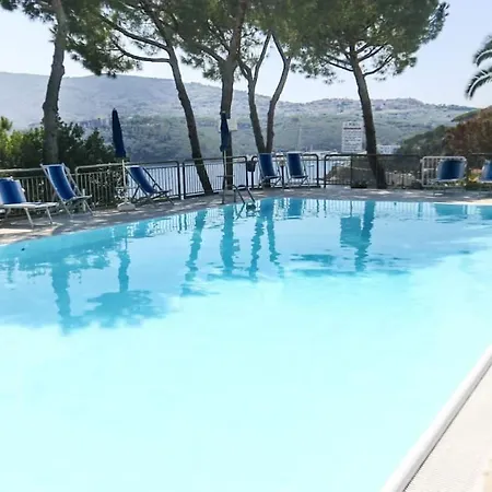 Monolocale Il Porto N. 4 Порт-Аццурро