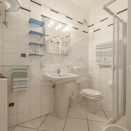 Monolocale Il Porto N. 4 * פורטו אזורו